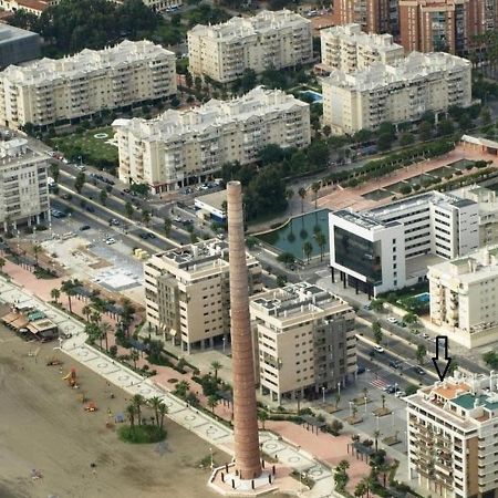 말라가 Paseo Maritimo Antonio Banderas 아파트 외부 사진